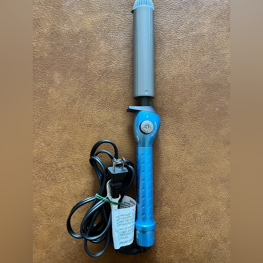 Babyliss 1’’ curling wand (broken clamp)
